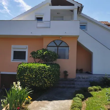 Appartement Apartman Mela Posedarje