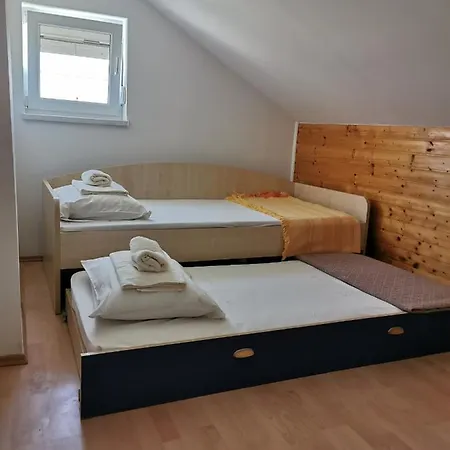 Apartman Mela * Posedarje
