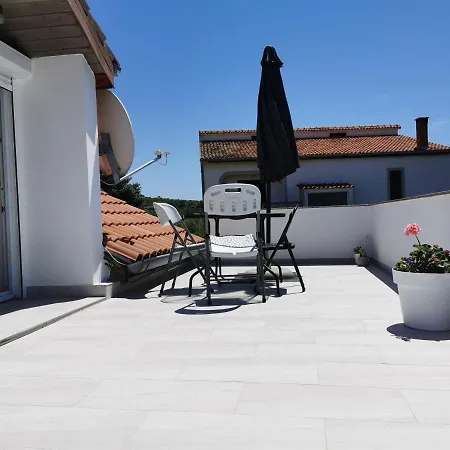 Apartman Mela * Posedarje